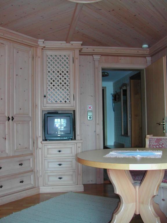 Haus Hubertus Appartement Reit im Winkl Kamer foto